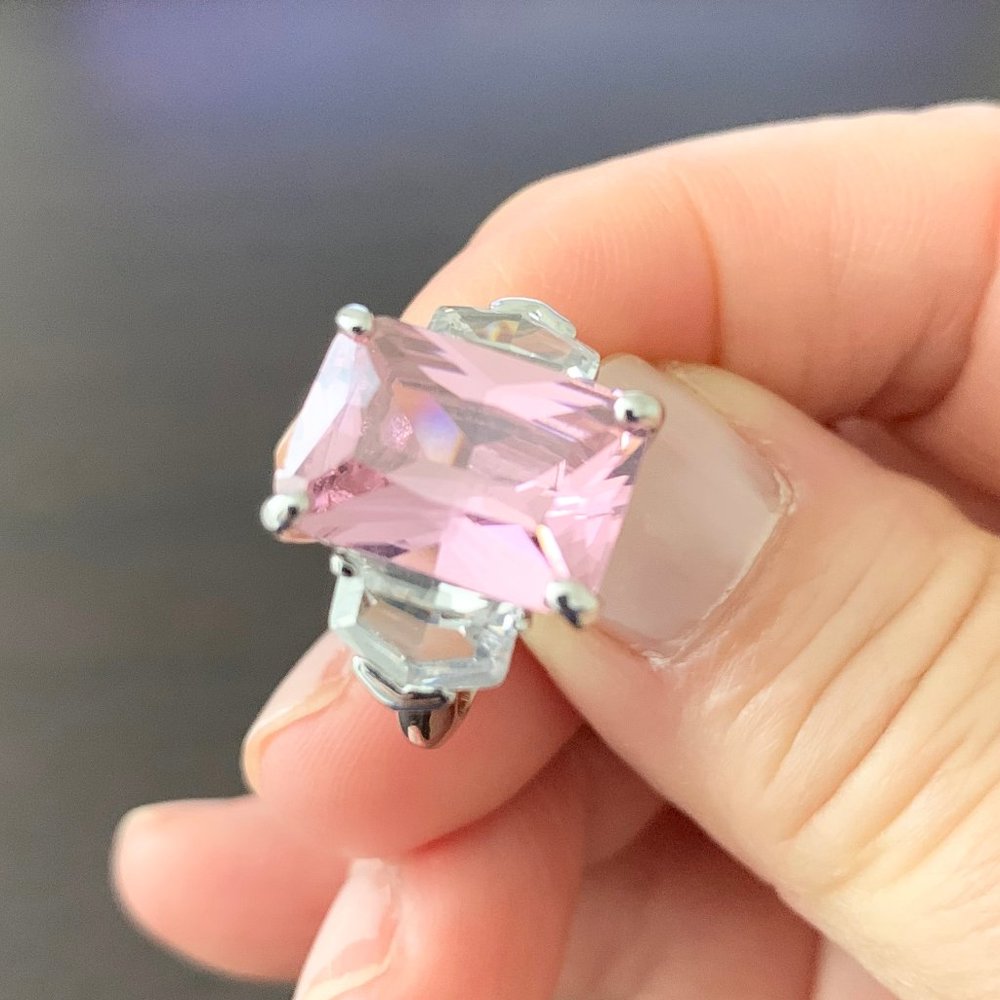 🎟 Pink Cubic Zirconia Fashion Ring Heart Accent